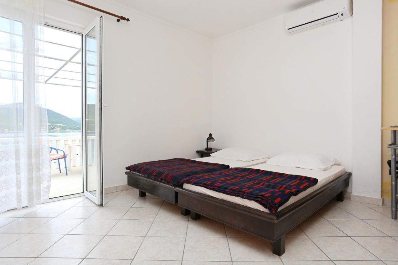 Apartments By The Sea Kabli, Peljesac - 10221 Brijesta Exterior foto